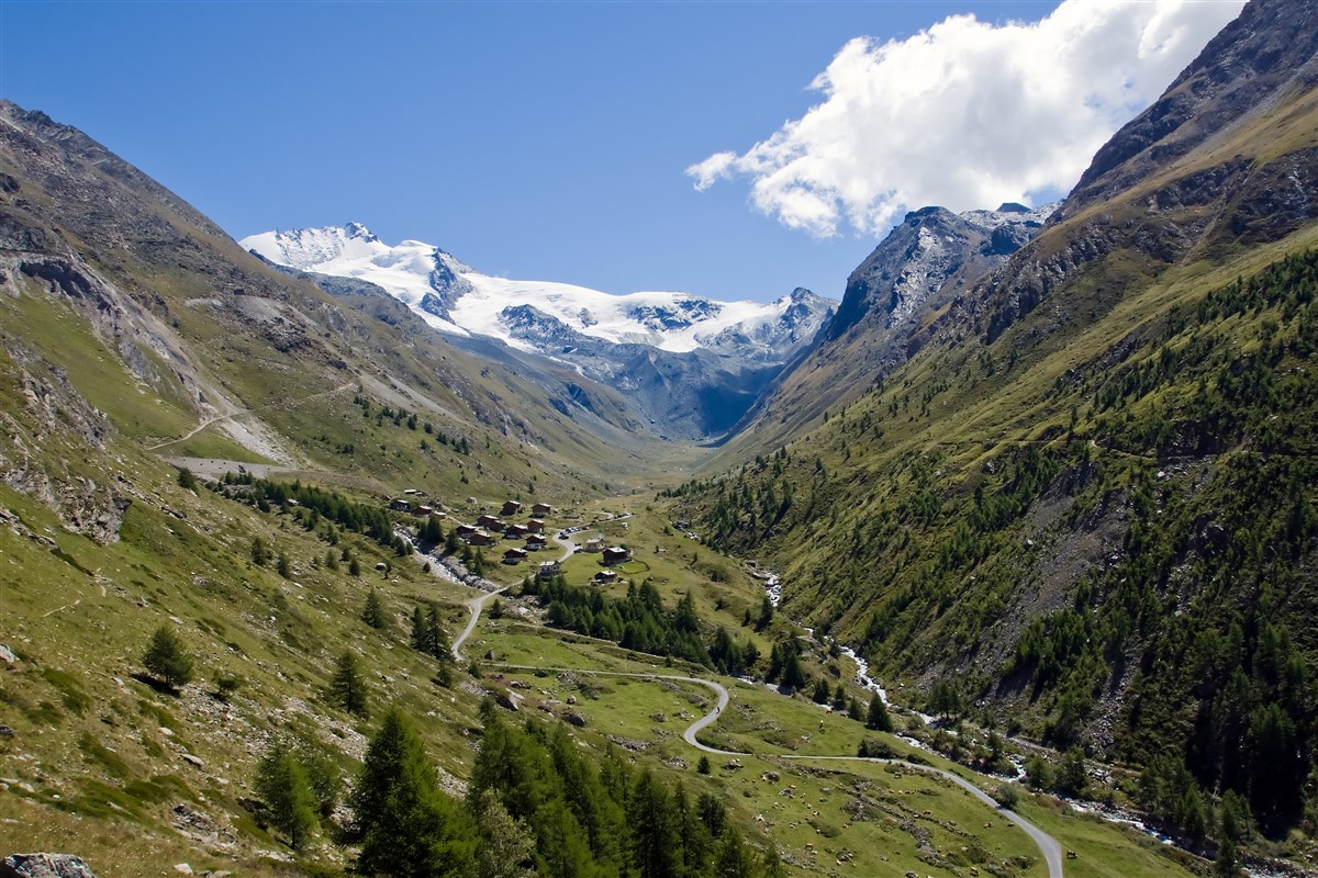 Circuits secrets dans les vallées cachées de Rhône-Alpes Auvergne